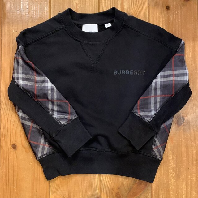 BURBERRY(バーバリー)のバーバリー　トレーナー　スウェット　トップス　Burberry  キッズ/ベビー/マタニティのキッズ服男の子用(90cm~)(Tシャツ/カットソー)の商品写真