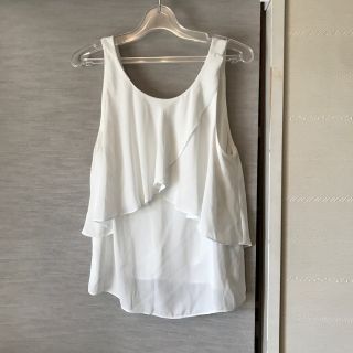 ザラ(ZARA)のZARA 白フリルタンクトップ(タンクトップ)