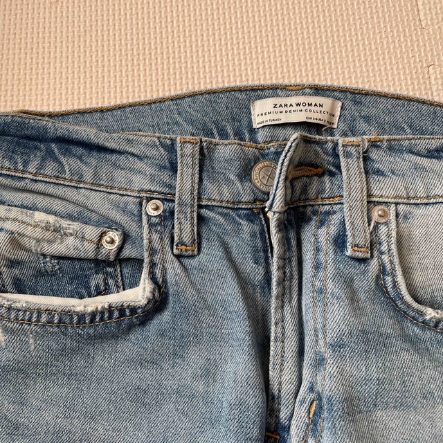 ZARA(ザラ)のザラ　デニム レディースのパンツ(デニム/ジーンズ)の商品写真