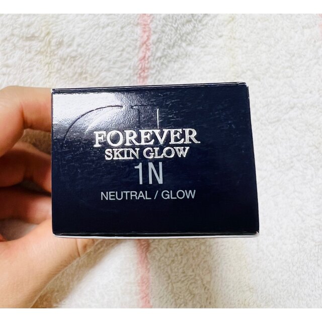 Dior(ディオール)のDior FOREVER SKIN GLOW / 1N コスメ/美容のベースメイク/化粧品(ファンデーション)の商品写真