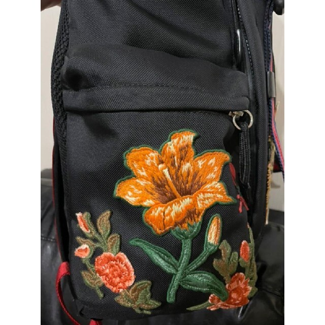 SALE/59%OFF】 GUCCI グッチ エンブロイダリー タイガー リュック