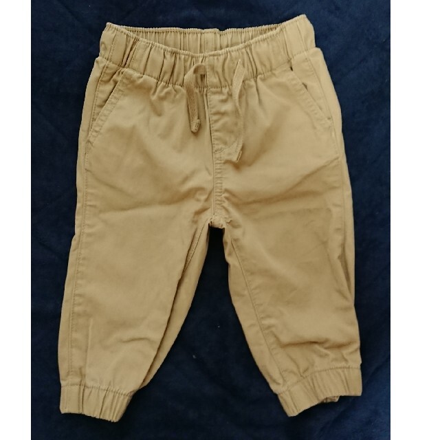 babyGAP(ベビーギャップ)の長ズボン  2枚  80サイズ キッズ/ベビー/マタニティのベビー服(~85cm)(パンツ)の商品写真