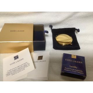 エスティローダー(Estee Lauder)のエスティローダー　フェースパウダーコンパクト　布袋、箱入り(フェイスパウダー)