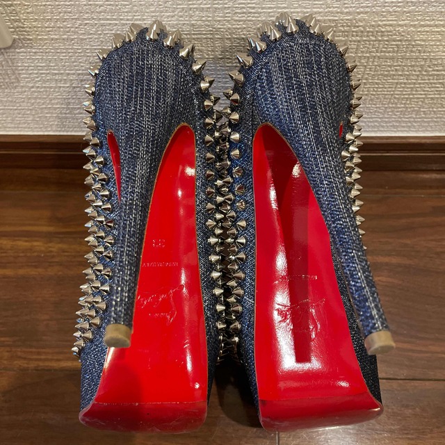 Christian Louboutin(クリスチャンルブタン)のルブタンChristian Louboutin レディースの靴/シューズ(ハイヒール/パンプス)の商品写真