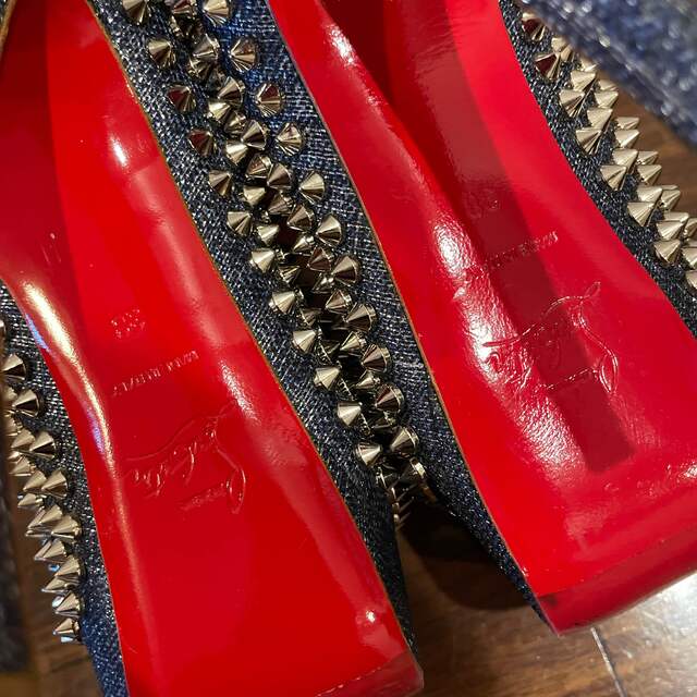 Christian Louboutin(クリスチャンルブタン)のルブタンChristian Louboutin レディースの靴/シューズ(ハイヒール/パンプス)の商品写真