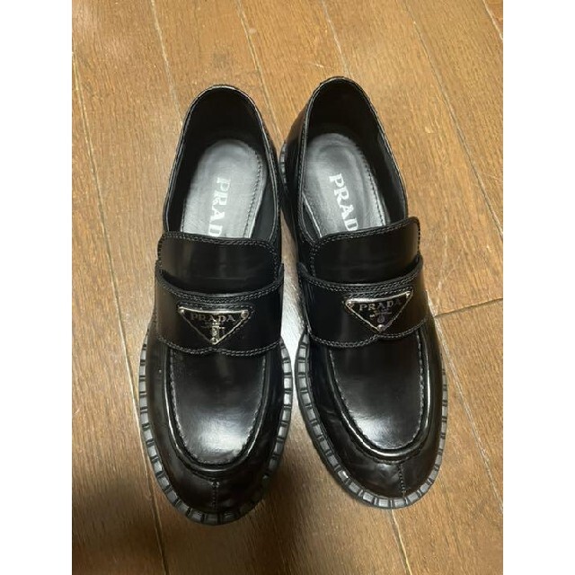 35%OFF】 PRADA - プラダ☆チョコレート ブラッシュドレザー