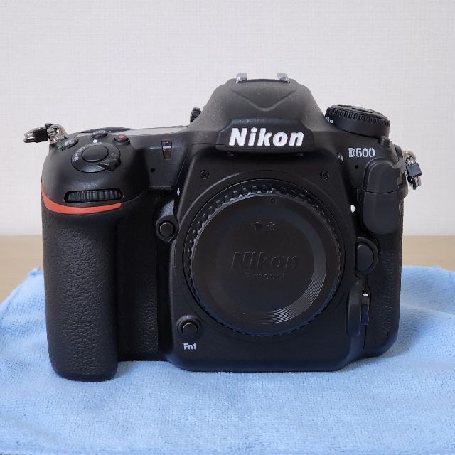 Nikon D500 本体（超美品）+スピードフラッシュSB-900