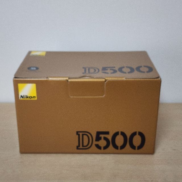 Nikon D500 本体（超美品）+スピードフラッシュSB-900