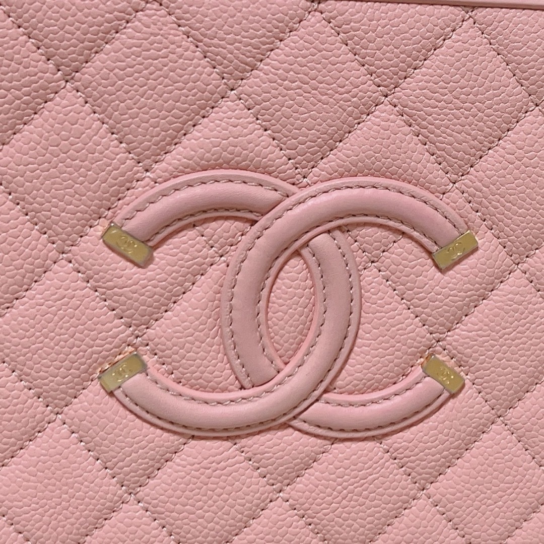 CHANEL(シャネル)のシャネルCCフィリグリーヴァニティケースピンク レディースのバッグ(ショルダーバッグ)の商品写真