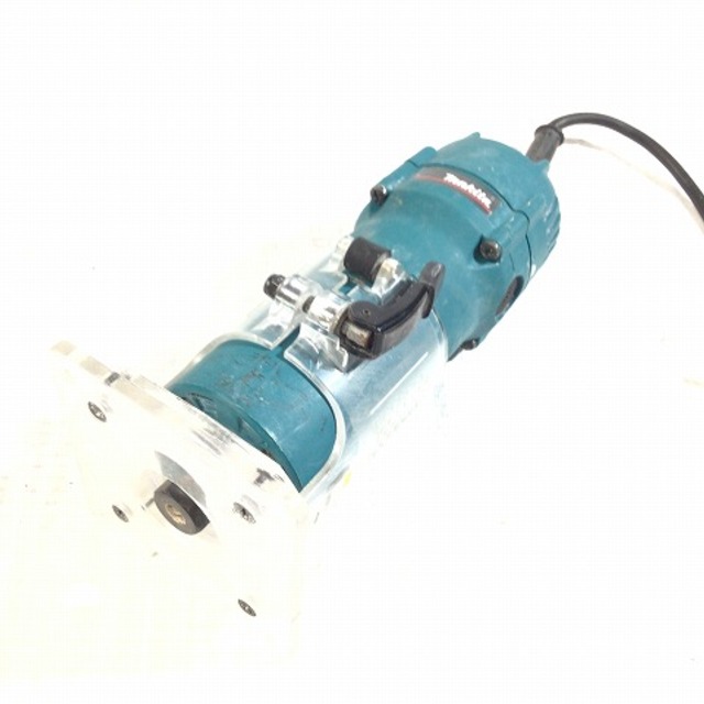 Makita ☆中古品☆makita マキタ 100V トリマ 3707F おまけビット付き トリマー ルーター 穴あけ 61737の通販 by  工具販売専門店Borderless(ラクマ店)｜マキタならラクマ