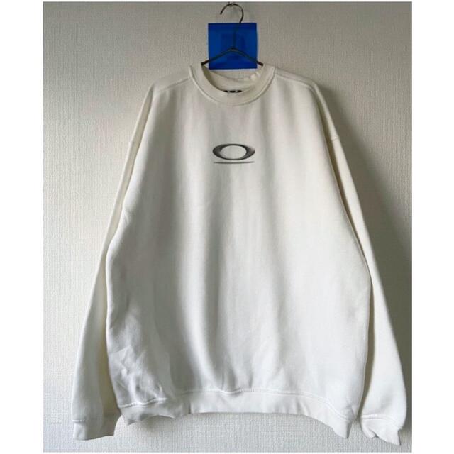 00's Oakley sweat trainer