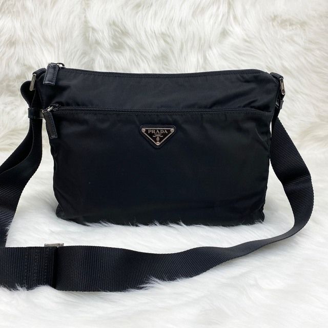 極美品】プラダ カメラバッグ 三角ロゴ ナイロン ブラック - licu.org