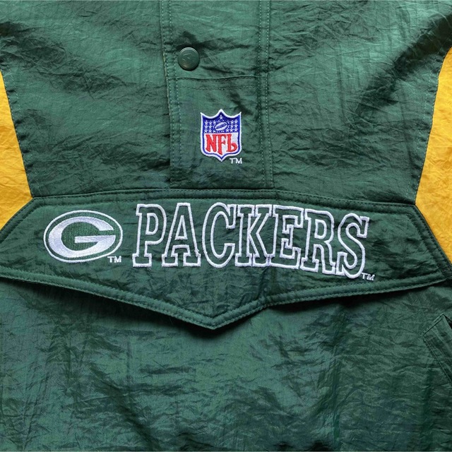 グリーンベイパッカーズ ハーフジップ ナイロンプルオーバー グリーンベイパッカーズ ハーフジップ ナイロンプルオーバー