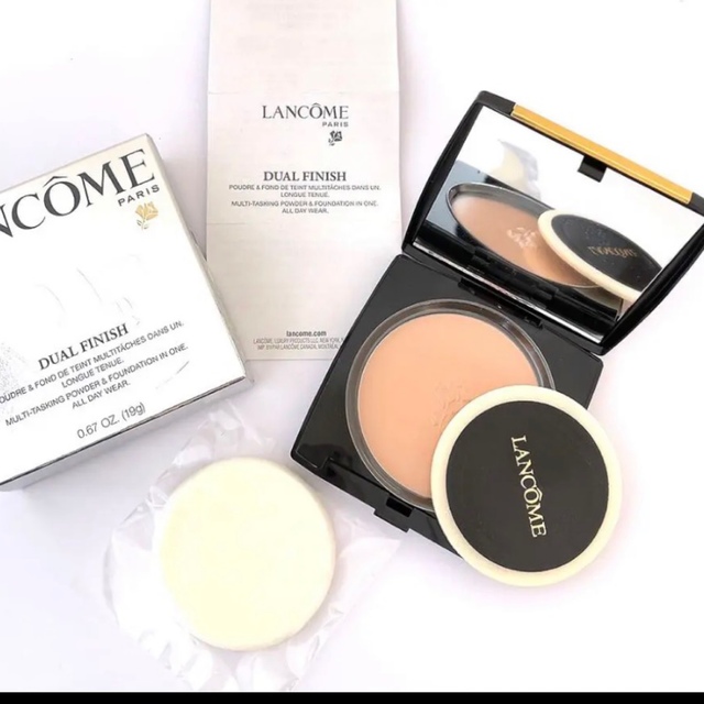 LANCOME(ランコム)の新品　LANCOMEランコム デュアル フィニッシュ - ファンデーション コスメ/美容のベースメイク/化粧品(ファンデーション)の商品写真