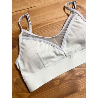 エミ(emmi)のemmi studio 新品未使用 YOGA ウェアTops(ヨガ)