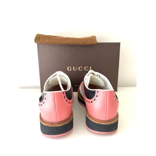 Gucci(グッチ)の正規品　GUCCI  可愛い靴❣️ レディースの靴/シューズ(ローファー/革靴)の商品写真