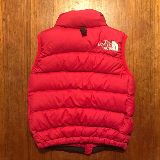 THE NORTH FACE(ザノースフェイス)の【限定価格】THE NORTH FACE ダウンベスト  80cm キッズ/ベビー/マタニティのベビー服(~85cm)(ジャケット/コート)の商品写真