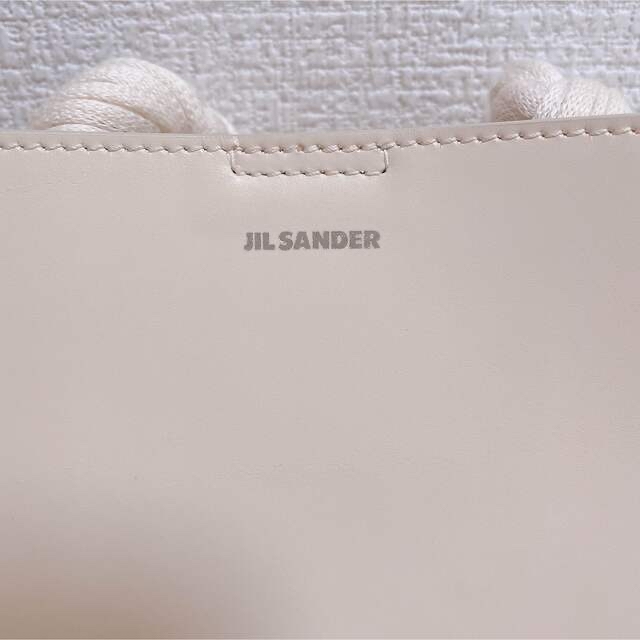 Jil Sander(ジルサンダー)のジルサンダー JIL SANDER フリンジ　タングル　バック　ホワイト レディースのバッグ(ショルダーバッグ)の商品写真