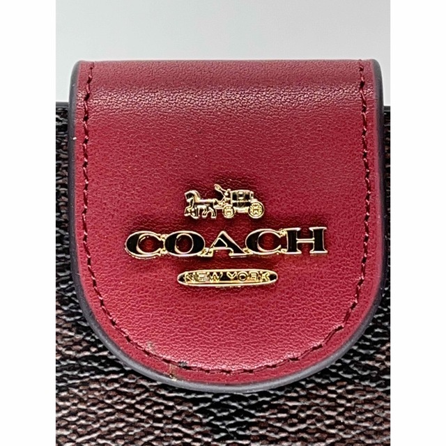 COACH(コーチ)のコーチ　FC7653ブラウンマルチ シグネチャー ハート ペタル プリント レディースのファッション小物(財布)の商品写真