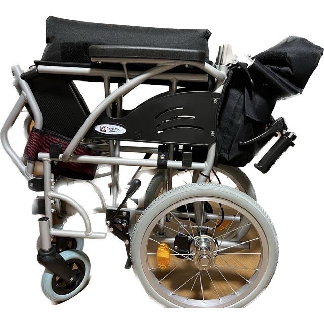 介助式 車椅子 新品、未使用に近いです❗️の通販 by リリ7899｜ラクマ