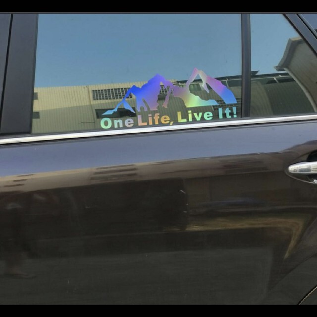 アウトドア　OneLife Livelt 　キャンプ　ステッカー1枚レーザ 自動車/バイクのバイク(ステッカー)の商品写真