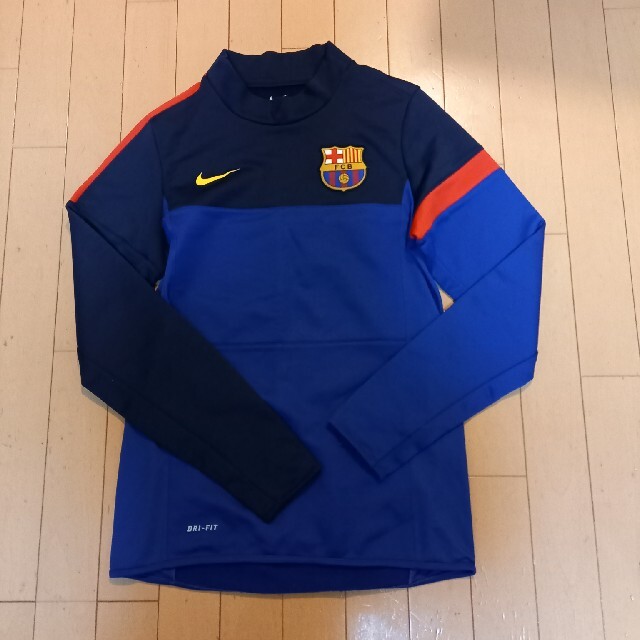 NIKE(ナイキ)のサッカーウェア スポーツ/アウトドアのサッカー/フットサル(ウェア)の商品写真