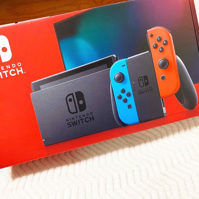 Nintendo Switch ネオンブルー/ネオンレッド