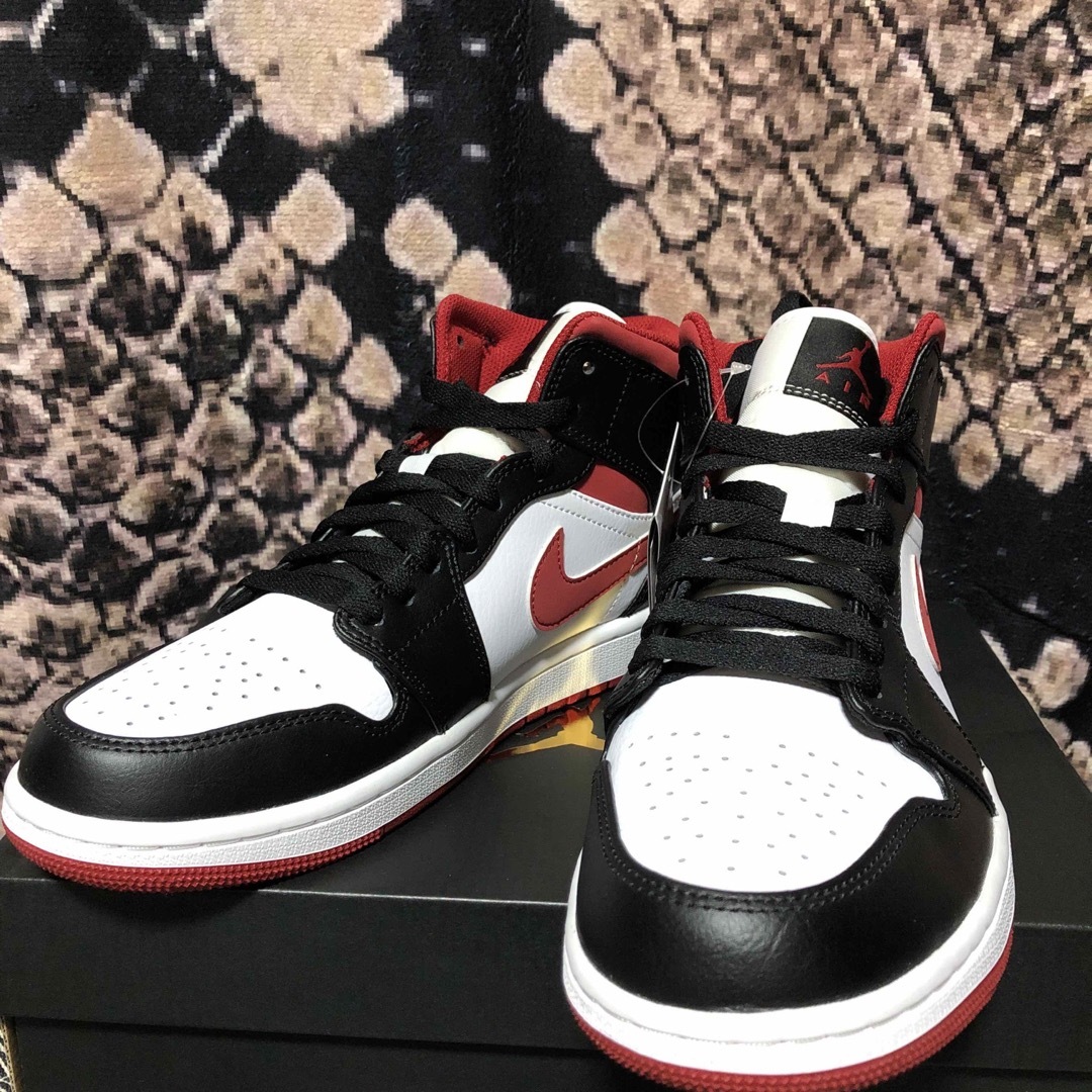 NIKE✨AIR JORDAN 1✨GYM RED-BLACK✨26.5cm 値引きする 85.0%OFF NIKE✨AIR JORDAN 1✨GYM RED-BLACK✨26.5cm 値引きする 85.0%OFF