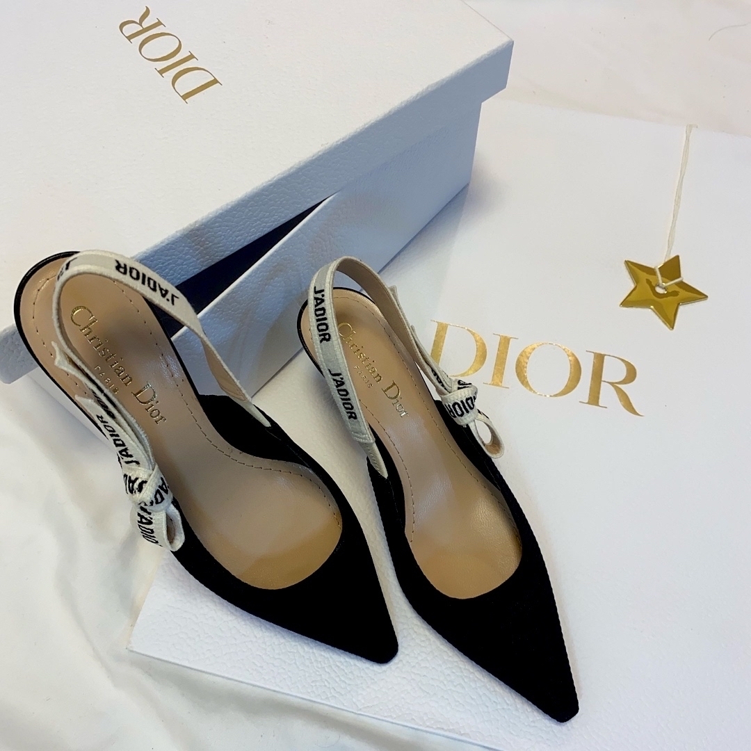 新品未使用 Dior スリングバック パンプス