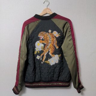 ザラ 黒 スカジャン(レディース)の通販 11点 | ZARAのレディースを買う ザラ 黒 スカジャン(レディース)の通販 11点 | ZARAのレディースを買う