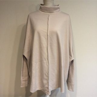 チャオパニックティピー(CIAOPANIC TYPY)の【美品/人気】CIAOPANIC TYPY.バックネック スリットトップス(カットソー(長袖/七分))