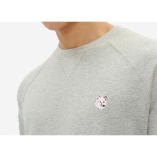 MAISON KITSUNE'(ピンク/桃色系)のフリマアイテム一覧 MAISON KITSUNE'(ピンク/桃色系)のフリマアイテム一覧