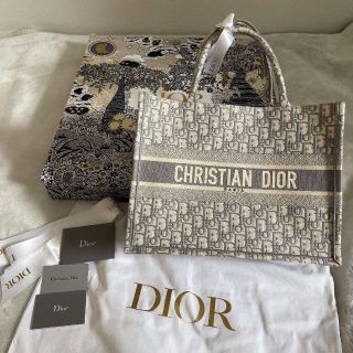 ディオール(Christian Dior) トートバッグ(レディース)(グレー/灰色系 ディオール(Christian Dior) トートバッグ(レディース)(グレー/灰色系