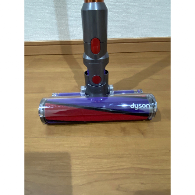 Dyson(ダイソン)のうら様専用　dyson SV12 FF  美品 スマホ/家電/カメラの生活家電(掃除機)の商品写真