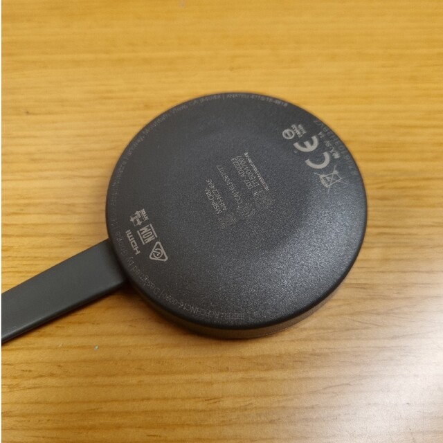 Google(グーグル)のGoogle Chromecast 電源アダプタおまけ スマホ/家電/カメラのテレビ/映像機器(映像用ケーブル)の商品写真