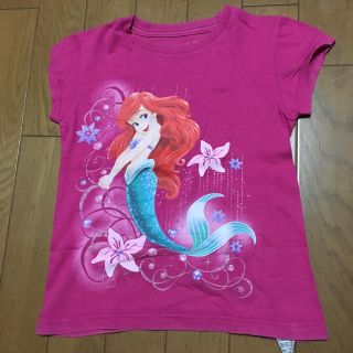 ディズニー(Disney)のりぃ様 専用 1日まで ディズニーストア  アリエルTシャツ キッズSサイズ(Tシャツ/カットソー)