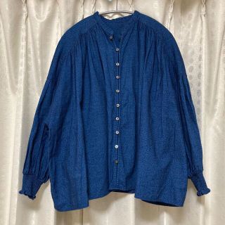 ネストローブ(nest Robe)のユニバーサルティシュ　デニムブラウス(シャツ/ブラウス(長袖/七分))