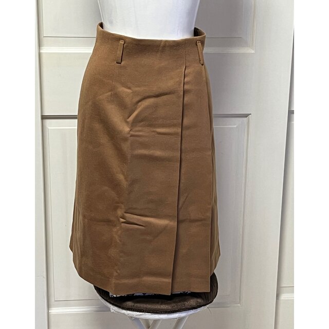 allureville(アルアバイル)の新品タグ付き　allureville ラップ　巻き　スカート レディースのスカート(ひざ丈スカート)の商品写真