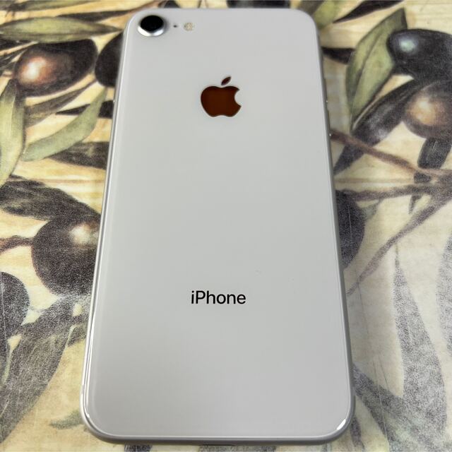 iPhone 8 Silver 64 GB SIMフリー