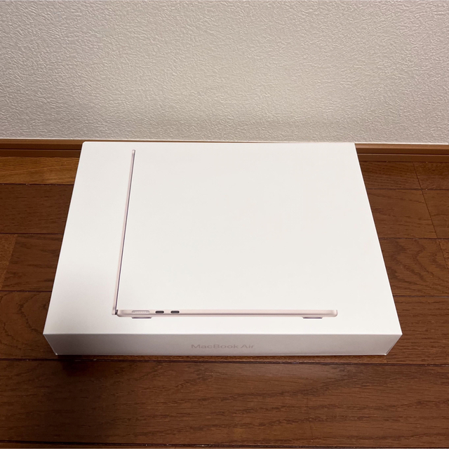 Apple(アップル)のMacBook Air M2スターライト　8GB/512GB スマホ/家電/カメラのPC/タブレット(ノートPC)の商品写真