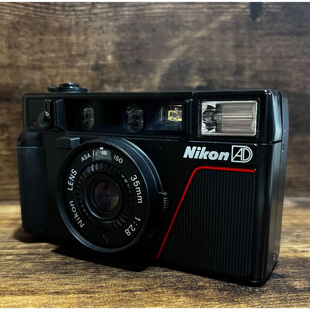 フィルムカメラ　綺麗な完動品　NIKON L35AD