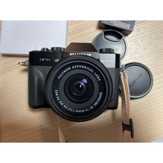 フジフイルム(富士フイルム)のFujifilm XT-20 レンズ付き(デジタル一眼)