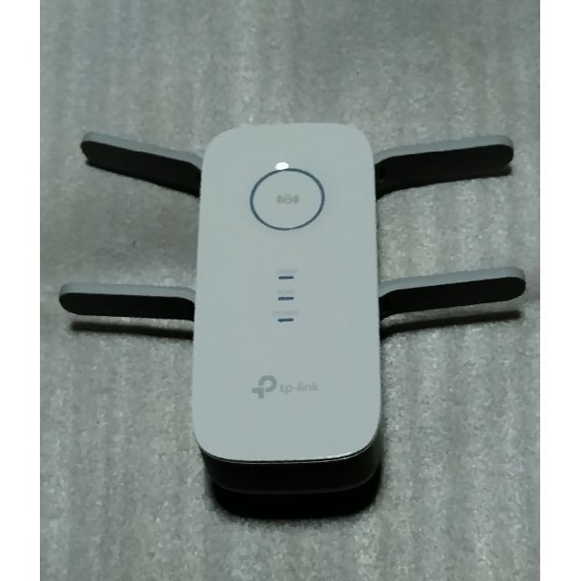 【中古】TP-Link 中継器 RE650 スマホ/家電/カメラのPC/タブレット(PC周辺機器)の商品写真