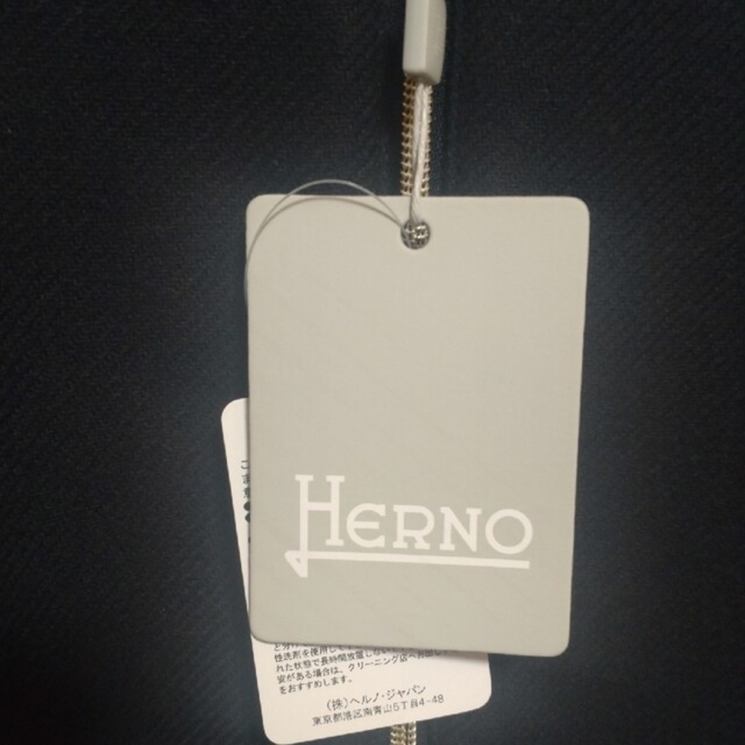 HERNO(ヘルノ)のかなちゃん様専用♪新品未使用✨HERNO レディースのジャケット/アウター(ロングコート)の商品写真