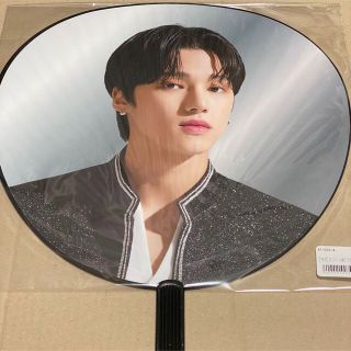 ATEEZ - ATEEZ ペンライト トレカ ライティニ 8枚セットの通販 by (ᐢ