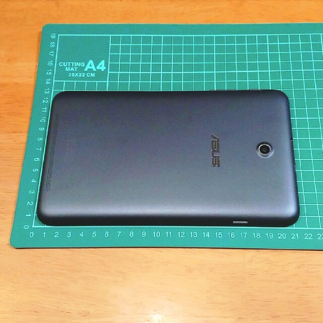 ASUS ASUS MeMO Pad (ME180A/K00L) ジャンクの通販 by くり's shop｜エイスースならラクマ