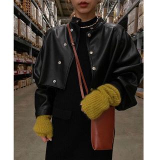 アメリヴィンテージ(Ameri VINTAGE)のROUND SHORT FAKE LEATHER JACKET(レザージャケット)