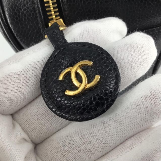 正規品在庫 CHANEL ポーチ ブラック キャビアスキンの通販 by Mina