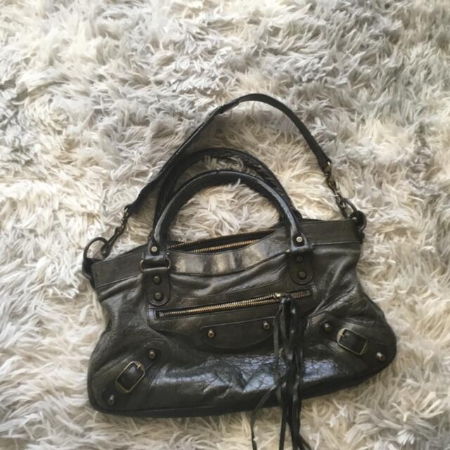 BALENCIAGA BAG(バレンシアガバッグ)のバレンシアガファーストバッグ レディースのバッグ(ショルダーバッグ)の商品写真