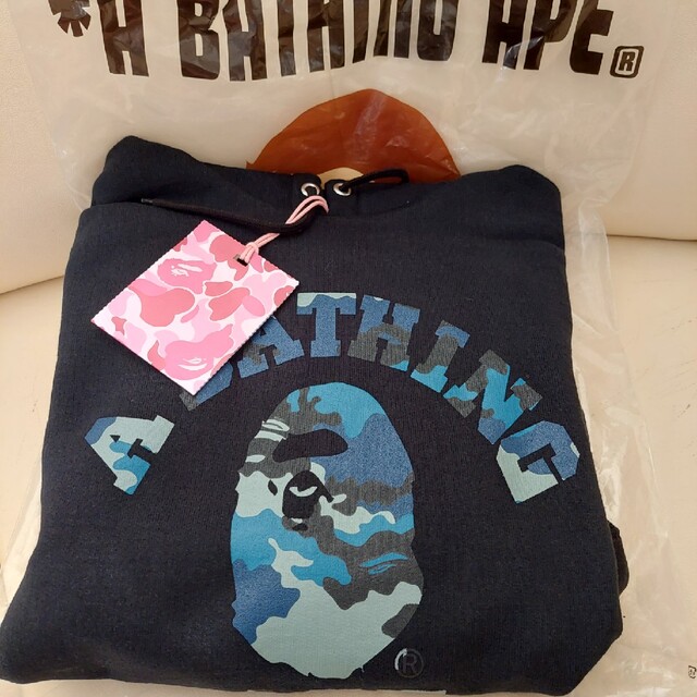 A BATHING APE